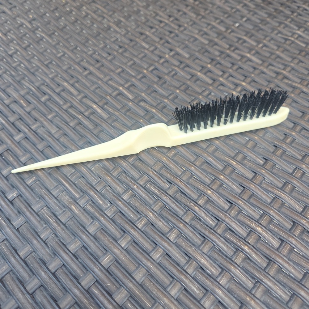 Vintage Slim Hairbrush Nylon Bristle Point Tip Root Part Pick Brush Cream